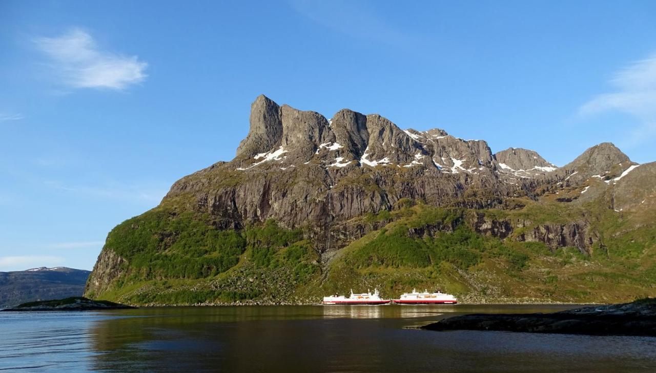 Bremanger Fjord Hotell Svelgen Exteriér fotografie