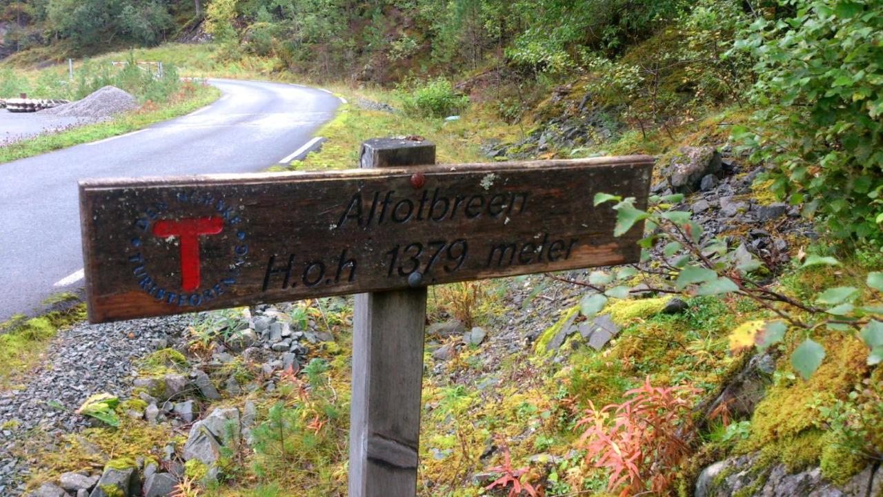 Bremanger Fjord Hotell Svelgen Exteriér fotografie